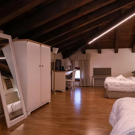 Отель Sara Местре