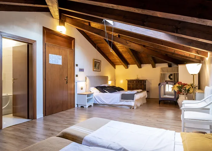 Sara Hotel 3*