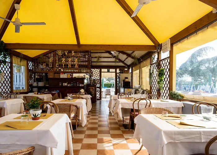 Sara Hotel