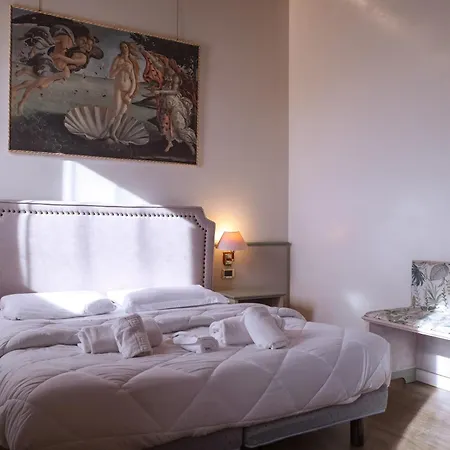 Sara Hotel 3*