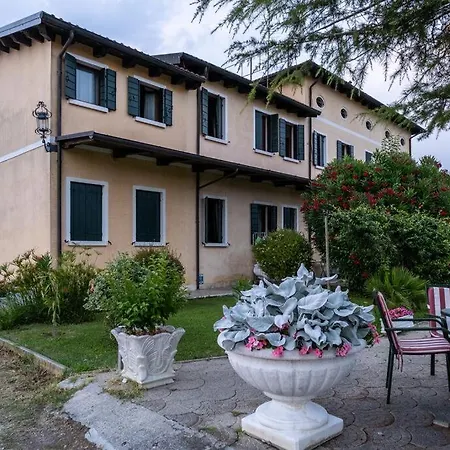 Sara Hotel